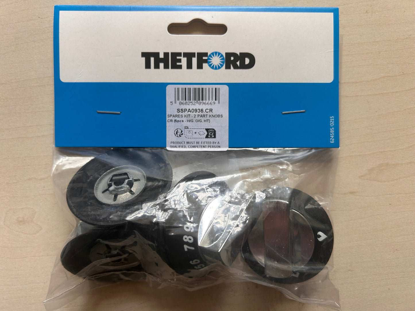 Thetford Spinflo  2 part Knobs CR (5pcs - H/G, O/G, HT)