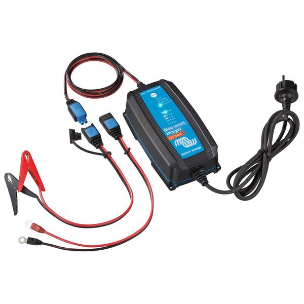 Victron Blue Smart Battery Charger (24V / 13A / IP65)